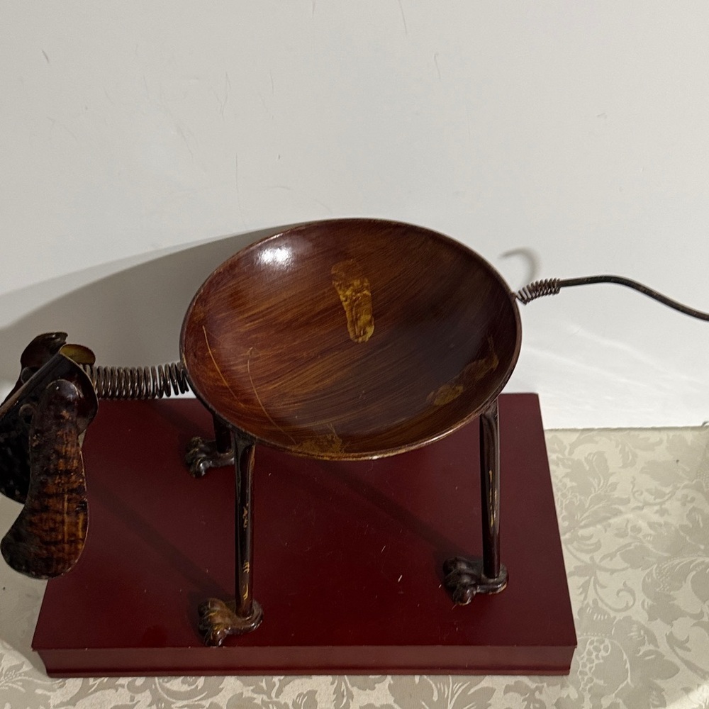 Decorative Art Dog-Shaped Metal Bowl - Picture 5 of 12